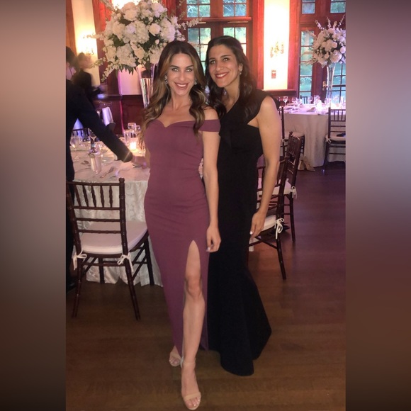 Windsor Mauve Off the Shoulder Formal Dress - Picture 4 of 8